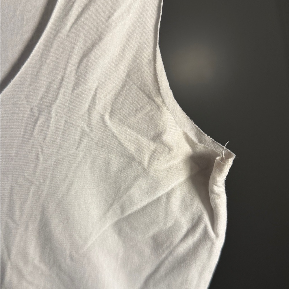 Commando Women’s white thin tank top size small - Picture 7 of 8